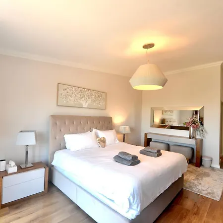 Chalice - Luxury With Pool And Sea-view Villa *